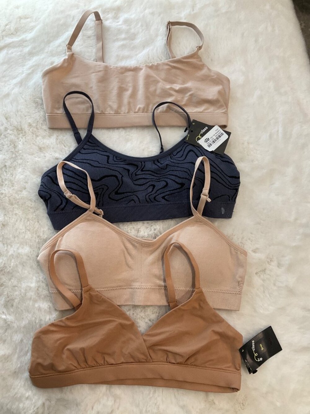 Art Class 4 Girls Seamless Bras, Size Large 4 styles Nude & Grey NEW - Picture 2 of 9
